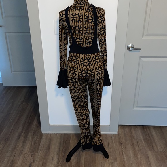 Brown and Black two piece set - Picture 7 of 8